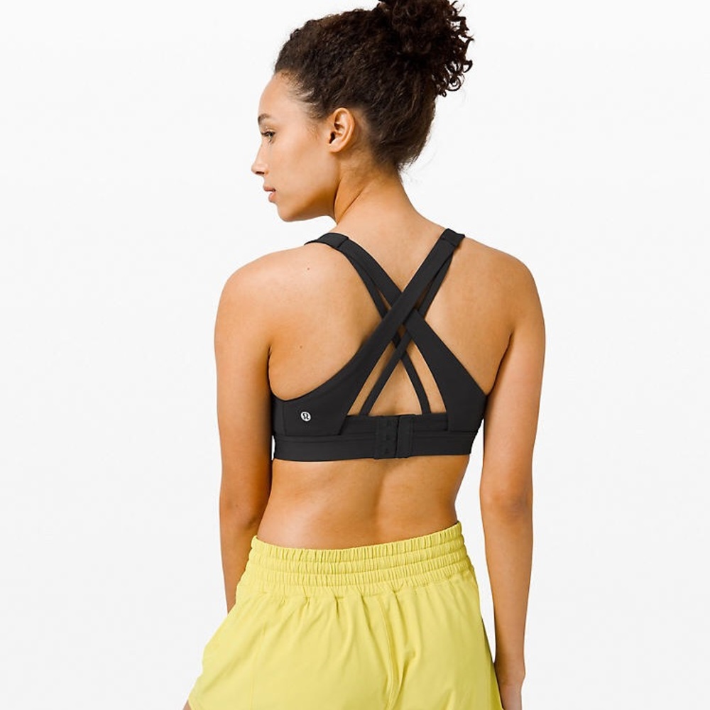 Lululemon black supportive sports bra